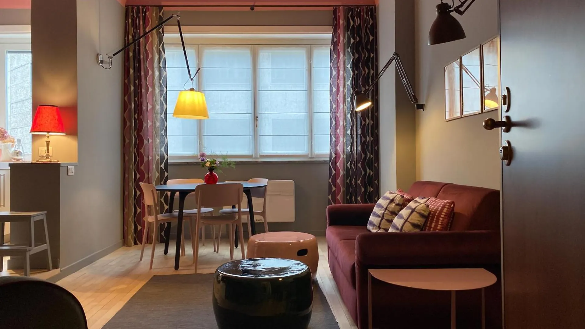 Cozy Open Space Apartment - Colonne Милан